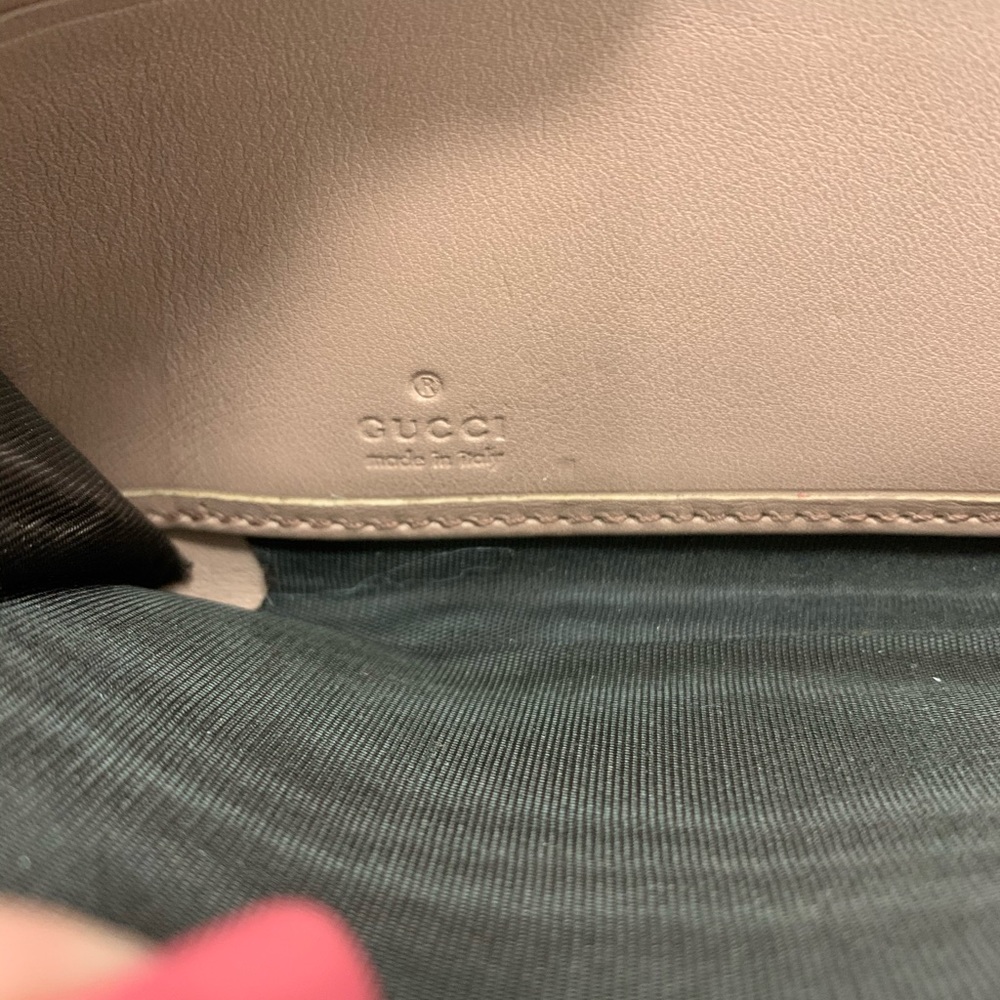 Gucci Blush/Pink Patent Leather Zip Wallet - Picture 7 of 7